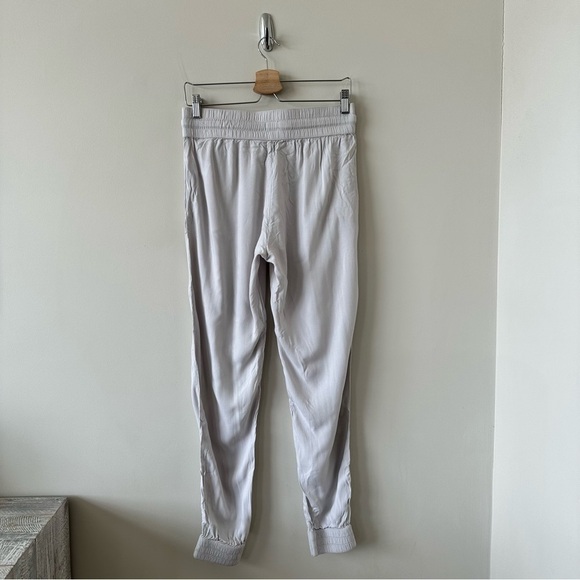 Aritzia-“sunday Best” Grenville Jogger In Ice Grey (Size: Medium) - Picture 5 of 11